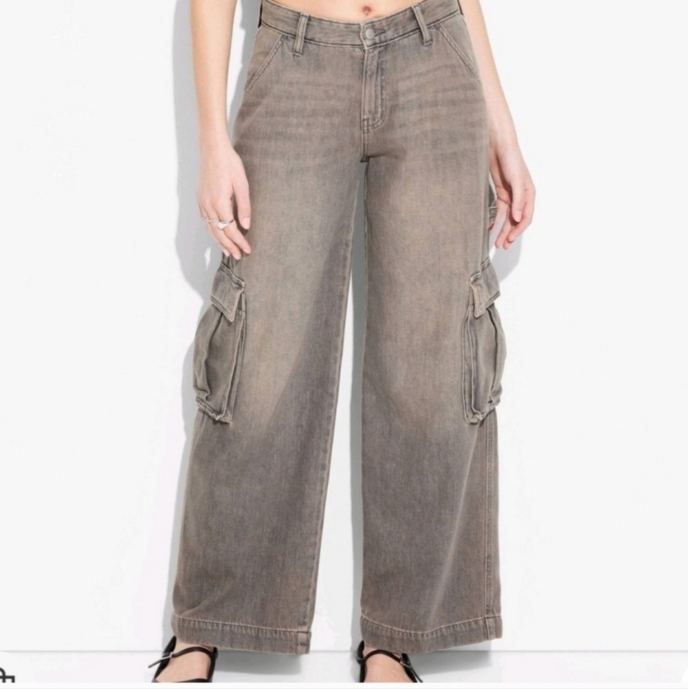 COPY - Woman's Baggy Cargo Mid Rise Pants - Wild Fargo - Gray - 16